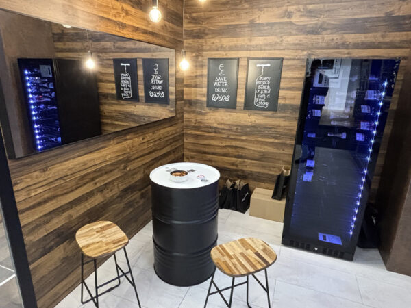 dunavox stand tervezés Löhne németországi kiállításra, indusztriális stílusú sarok